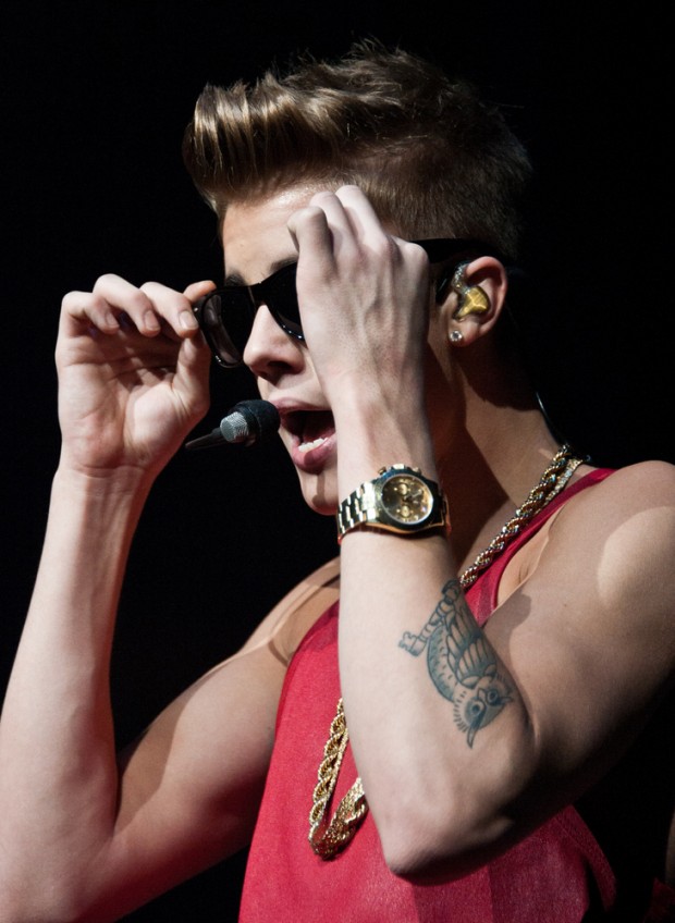 Justin-Beiber-Rolex-Daytona-Gold-Watch-e1354911030168