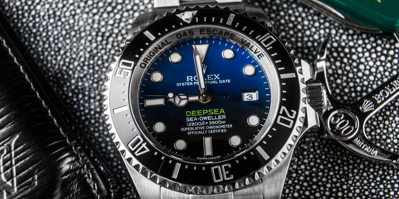 A comparison between the Rolex Deepsea D Blue Dial ref. 116660 and the Yacht-Master 116680.